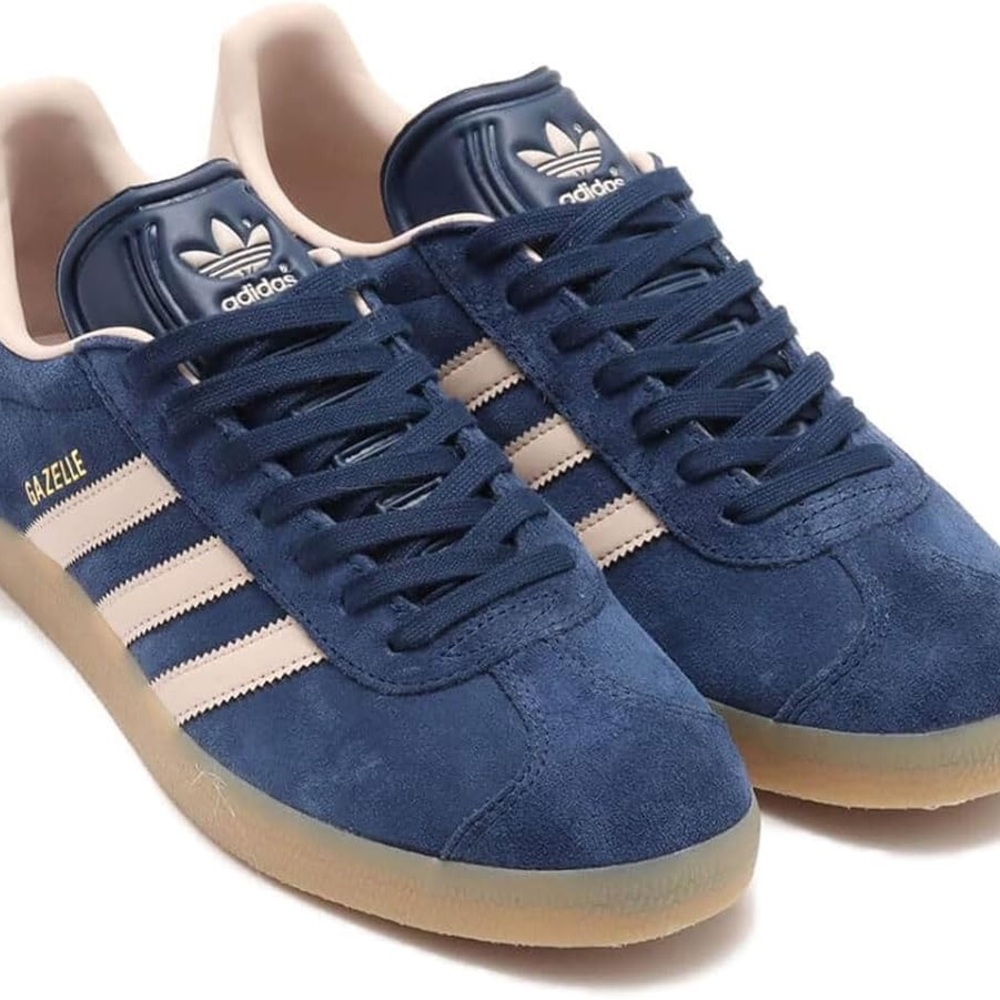 Adidas Gazelle in Navy/ Wonder Taupe